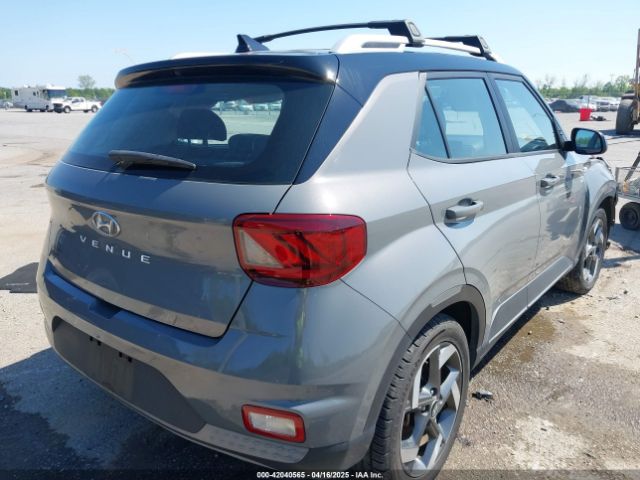 2022 HYUNDAI VENUE KMHRC8A32NU209421 Photo 3