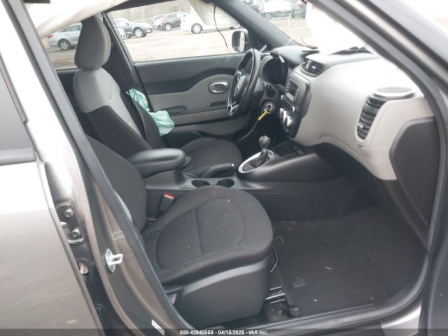 KNDJN2A2XF7160582 KIA Soul