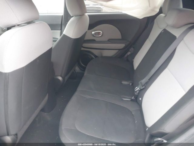 KNDJN2A2XF7160582 KIA Soul