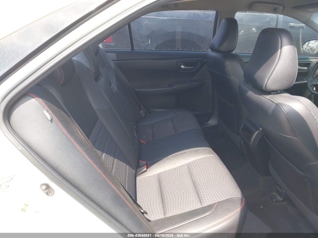 4T1BF1FK4FU937369 Toyota CAMRY SE