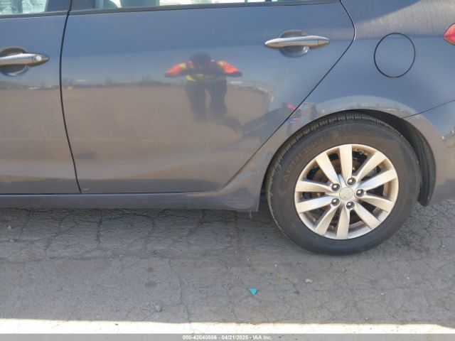 KNAFX4A61F5354649 KIA FORTE LX