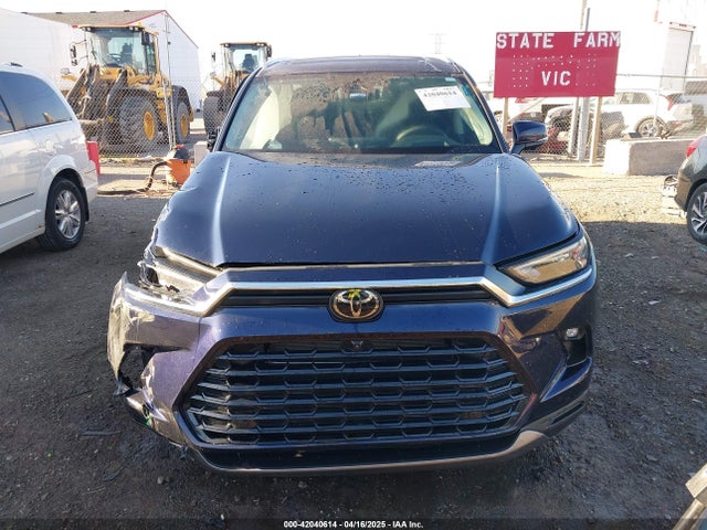 5TDAAAB58RS065835 Toyota Grand Highlander Platinum