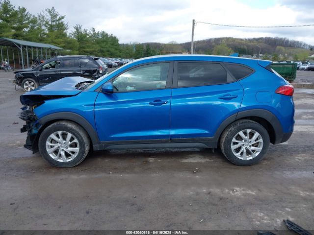 KM8J2CA48KU966895 Hyundai TUCSON SE