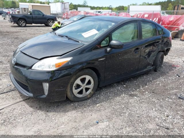 JTDKN3DU2F0445972 Toyota Prius Two