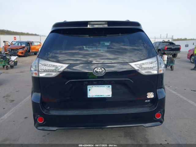 5TDXZ3DC5HS784243 Toyota Sienna Se 8 Passenger