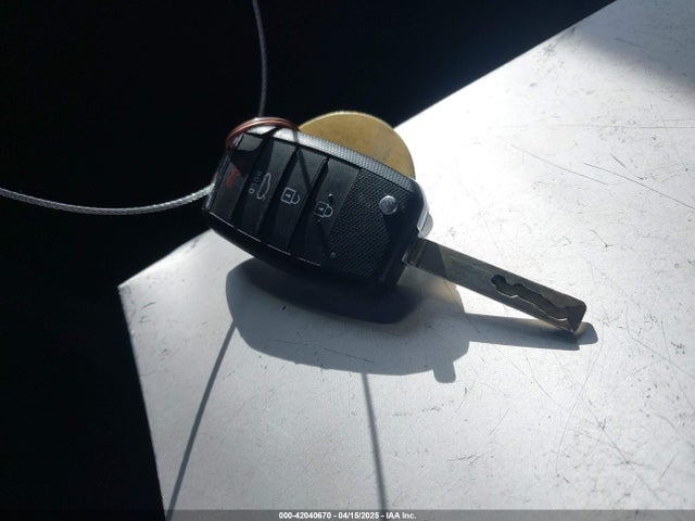 5XXGT4L33LG404478 KIA Optima Lx