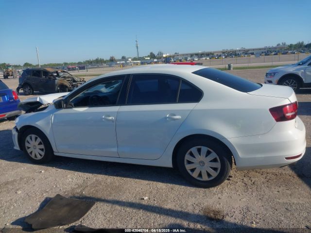 3VW267AJ0GM384809 Volkswagen Jetta 1.4t S
