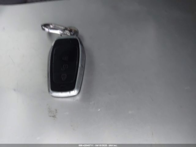 KMHC65LC0KU160157 Hyundai Ioniq