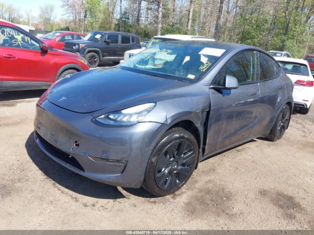 7SAYGAEE9NF574634 Tesla Model Y Long Range Dual Motor All-wheel Drive