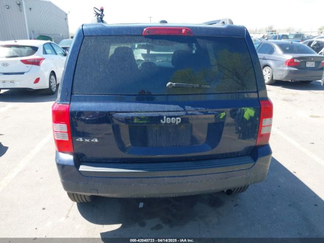 1C4NJRBBXGD579801 Jeep Patriot Sport