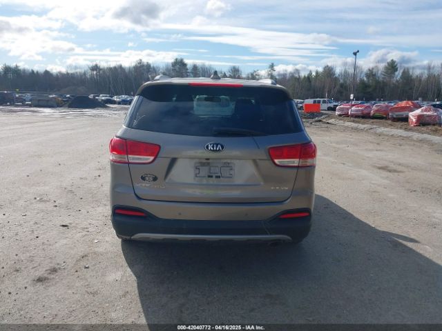 5XYPHDA58GG015715 KIA Sorento 3.3l Ex
