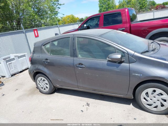 JTDKDTB37G1134269 Toyota Prius C One