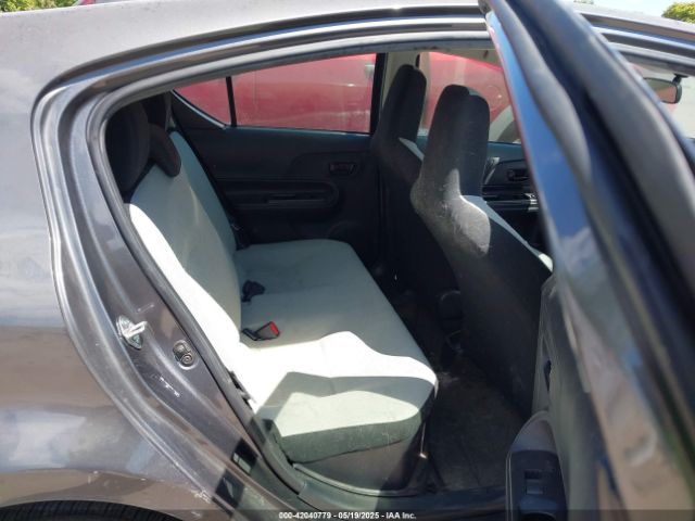JTDKDTB37G1134269 Toyota Prius C One
