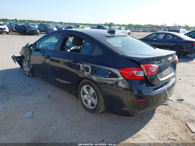 1G1BC5SM9H7164470 Chevrolet Cruze Ls Auto