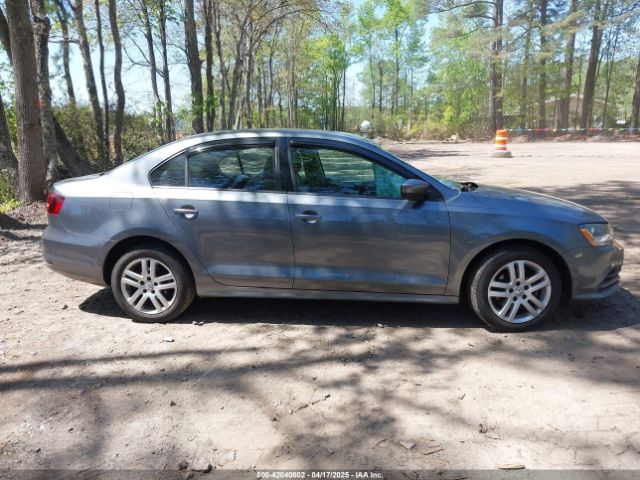 3VW2B7AJ5JM257735 Volkswagen Jetta 1.4t S