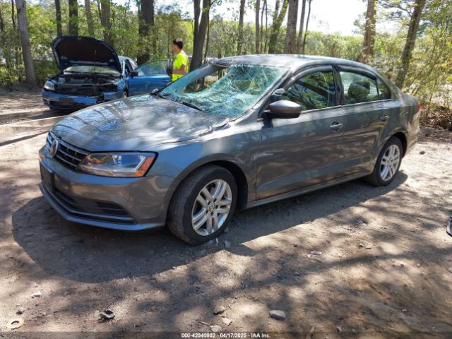 3VW2B7AJ5JM257735 Volkswagen Jetta 1.4t S