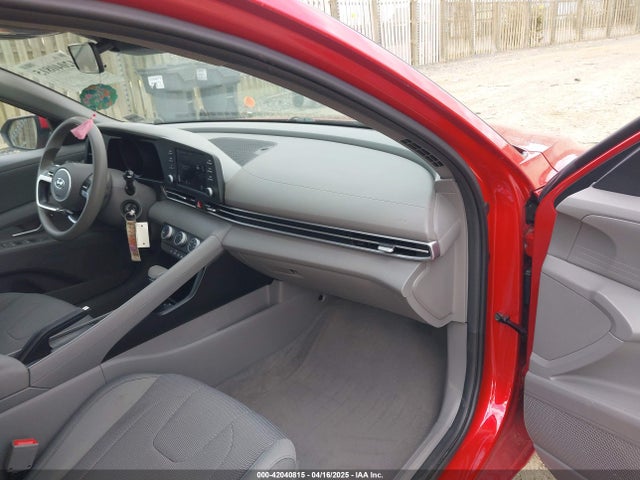 5NPLL4AGXNH072597 Hyundai ELANTRA SE