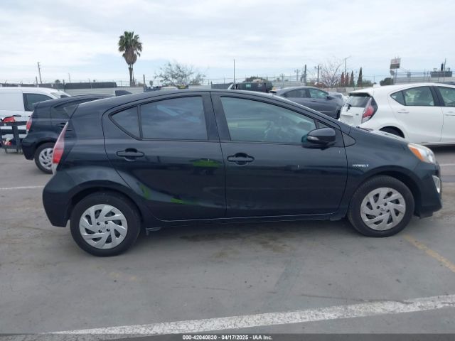 JTDKDTB3XG1123010 Toyota Prius C Two