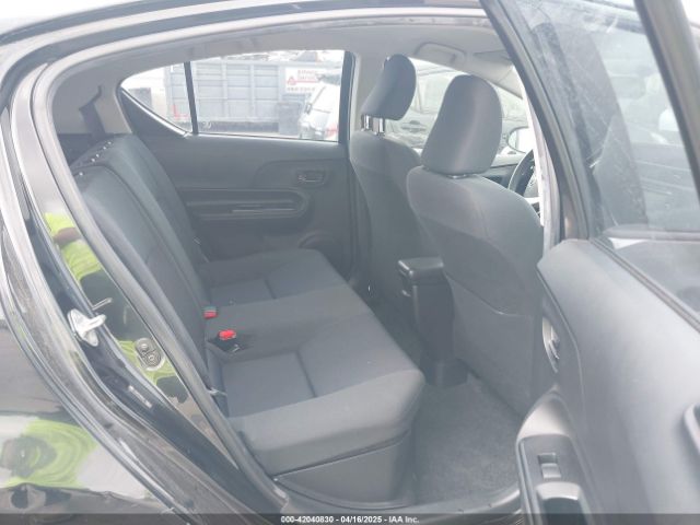 JTDKDTB3XG1123010 Toyota Prius C Two