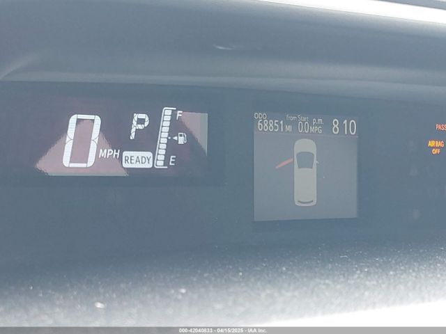 JTDKDTB38G1121451 Toyota Prius C Two