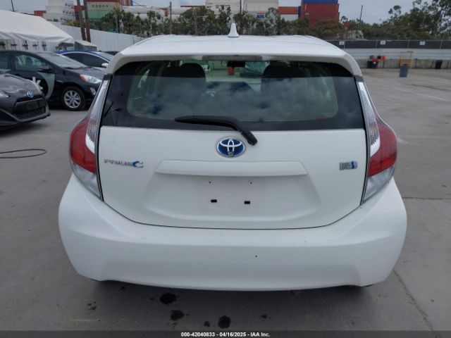 JTDKDTB38G1121451 Toyota Prius C Two