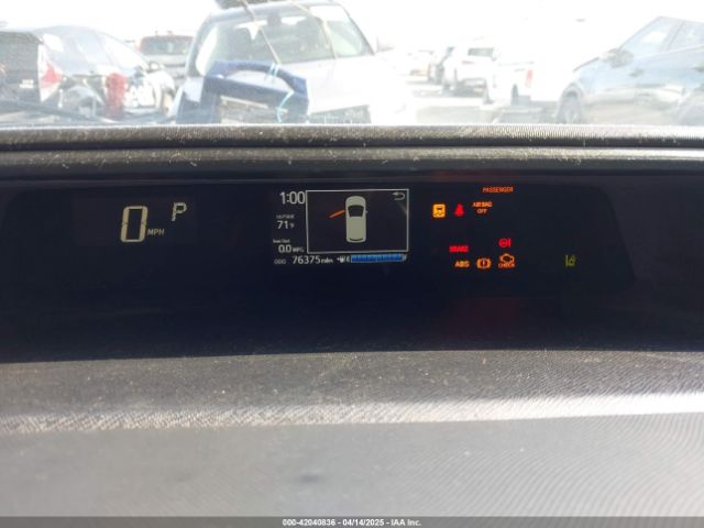 JTDKDTB30J1599516 Toyota Prius C Two