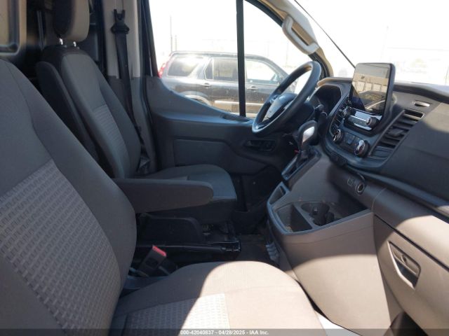 1FTBR2Y81LKB12562 Ford Transit-250