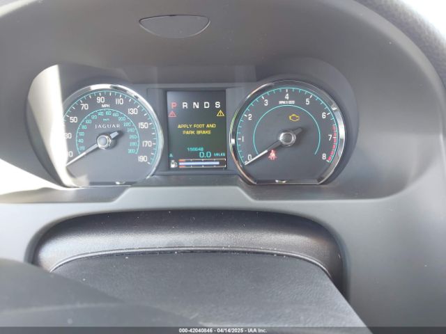 2013 JAGUAR XF SAJWA0E70D8S72036 Photo 6
