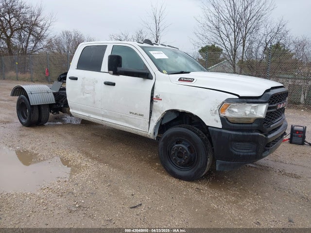 Auction sale of the 2022 Ram 3500 Chassis Tradesman/slt/laramie/limited, vin: 3C7WRSCL2NG238858, lot number: 42040850