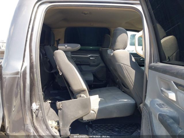 1C6RREFT3KN543755 RAM 1500 Big Horn/lone Star  4x2 5'7 Box