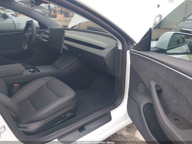 2024 TESLA MODEL 3 5YJ3E1EB6RF842807 Photo 4