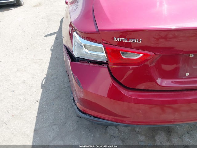 1G1ZD5ST9JF268813 Chevrolet MALIBU LT