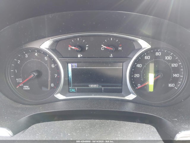 1G1ZD5ST9JF268813 Chevrolet MALIBU LT