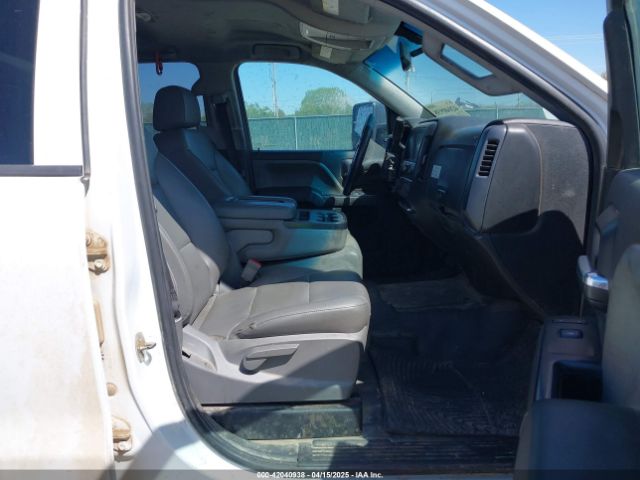 1GCVKNEH1JZ336278 Chevrolet Silverado 1500 Wt