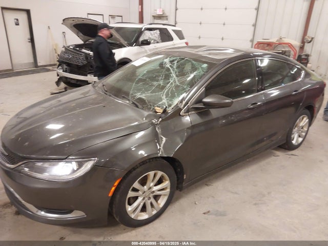 1C3CCCAB8FN623999 Chrysler 200 Limited