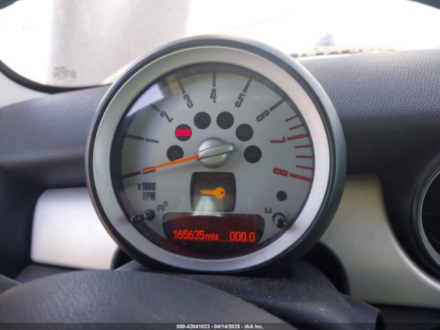 2008 MINI COOPER CLUBMAN WMWML33518TN68282 Photo 6