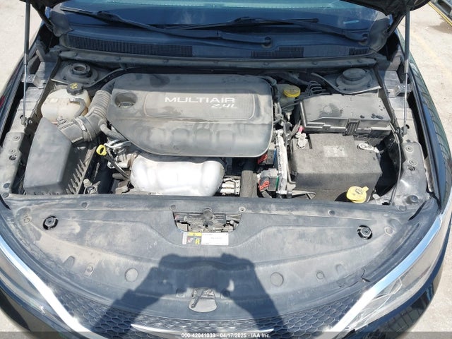 Chrysler 200 Limited 2015 1C3CCCAB1FN757236 Image 10