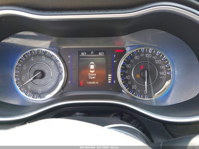 Chrysler 200 Limited 2015 1C3CCCAB1FN757236 Image 7