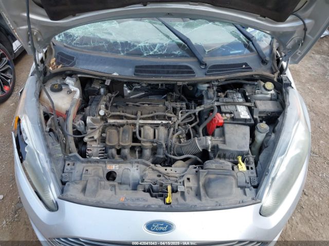 3FADP4BJ9JM125030 Ford FIESTA SE