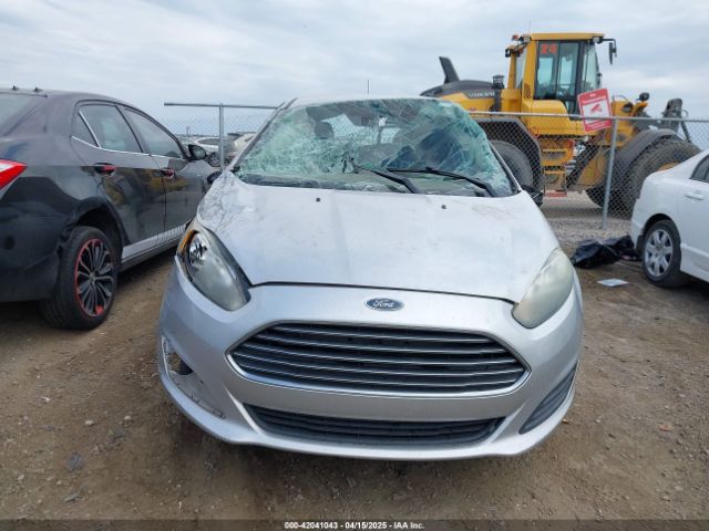 3FADP4BJ9JM125030 Ford FIESTA SE