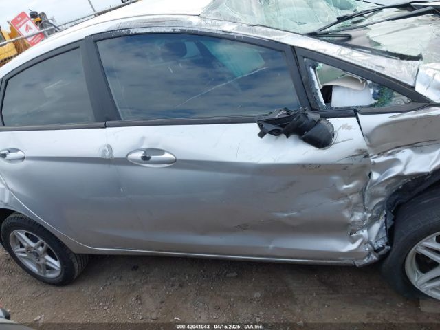 3FADP4BJ9JM125030 Ford FIESTA SE