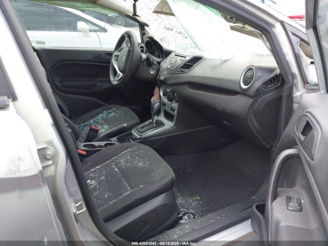 3FADP4BJ9JM125030 Ford FIESTA SE