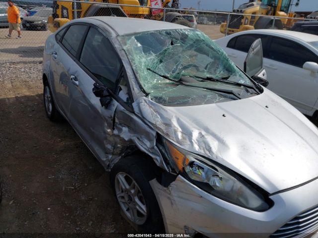 3FADP4BJ9JM125030 Ford FIESTA SE
