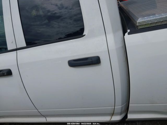 1C6RR6FT4LS148072 RAM 1500 Classic Tradesman  4x2 6'4 Box