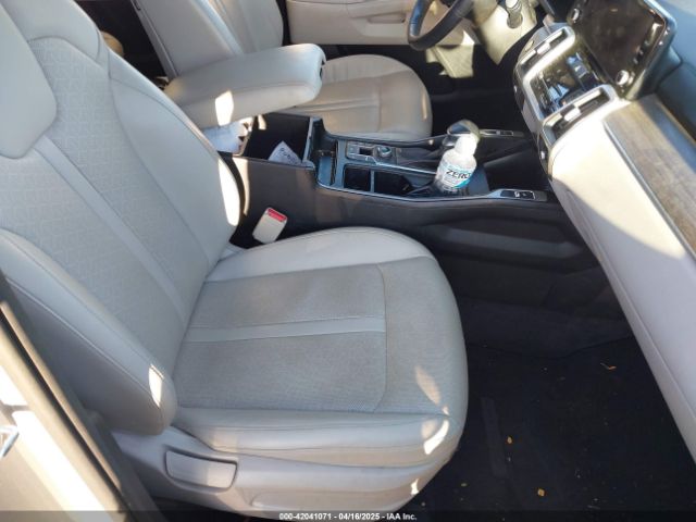 5XYRHDLF7NG070362 KIA Sorento X-line Ex