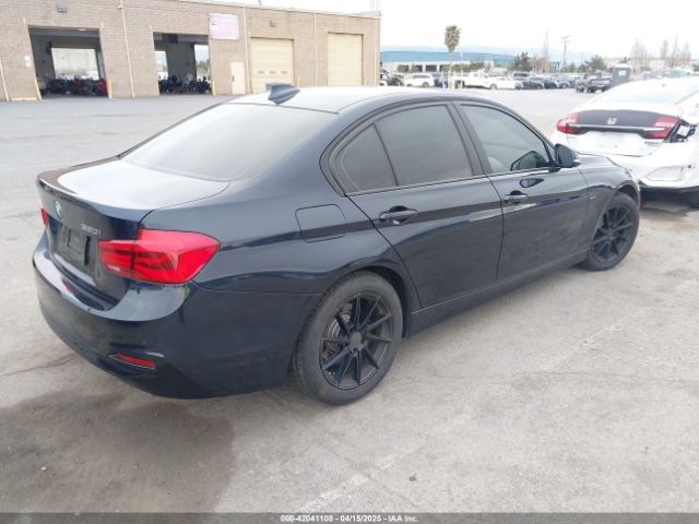 WBA8A9C38HK864754 BMW 320i