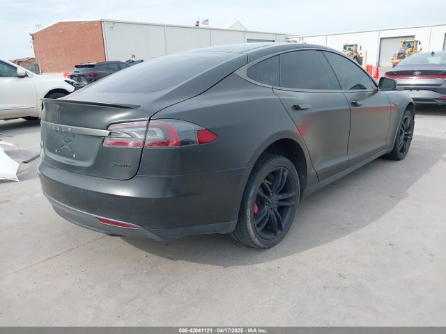 2015 TESLA MODEL S 5YJSA4H26FFP74220 Photo 3