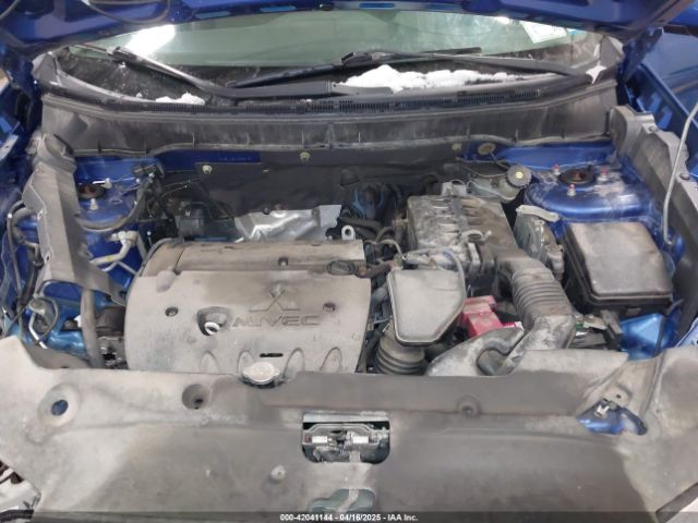 JA4AR3AW5JZ033503 Mitsubishi Outlander Sport 2.4 Se