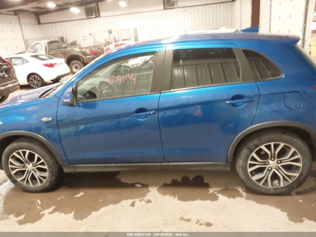 JA4AR3AW5JZ033503 Mitsubishi Outlander Sport 2.4 Se