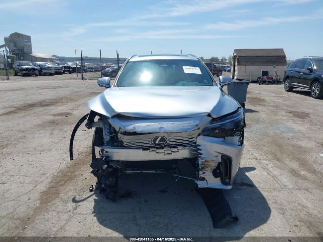 2T2BAMCA6RC051132 Lexus t24a-fts